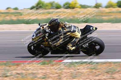 media/Apr-30-2023-CRA (Sun) [[020fcf5d43]]/Race 11-600 Expert Superbike/